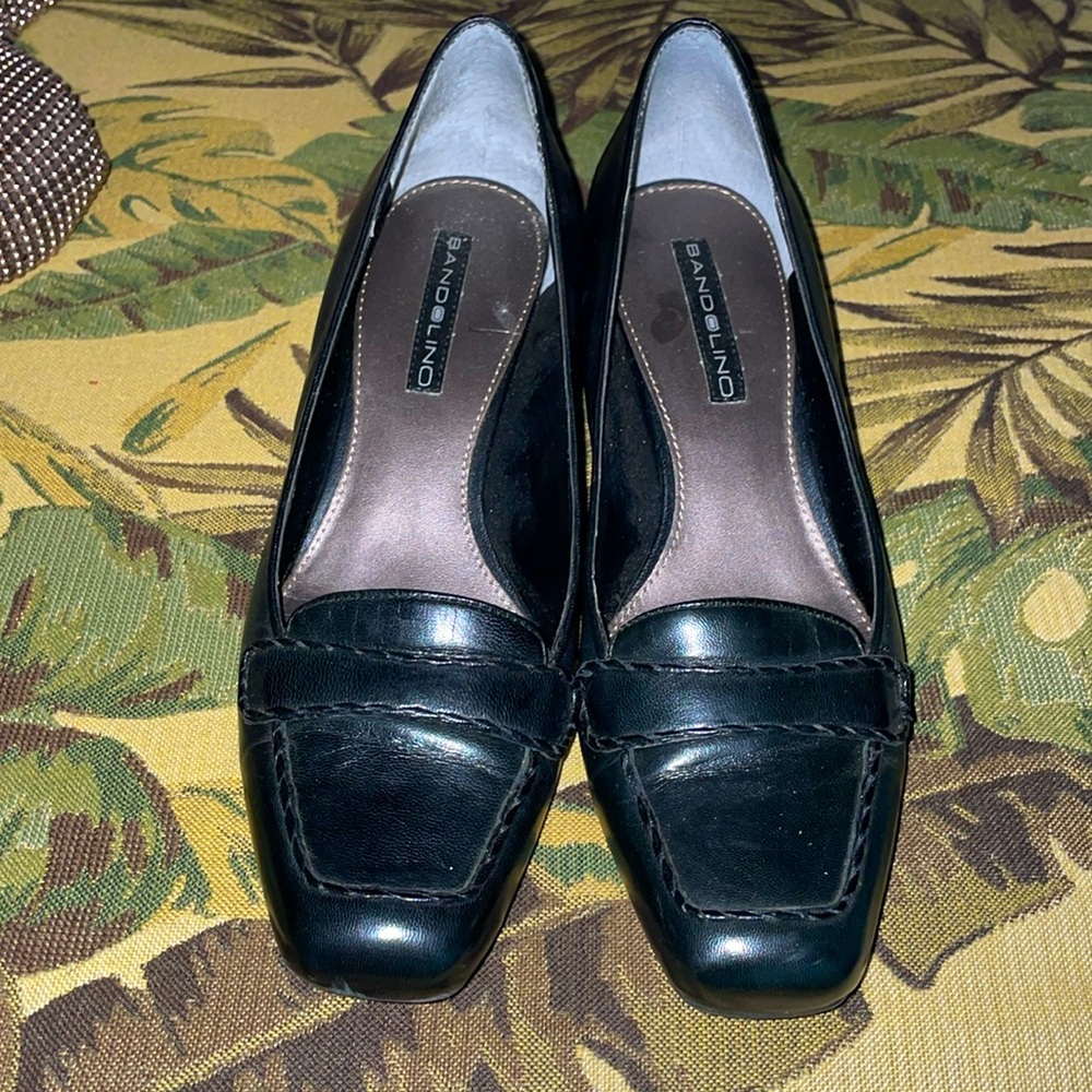 Bandolino vintage kitten heels loafer